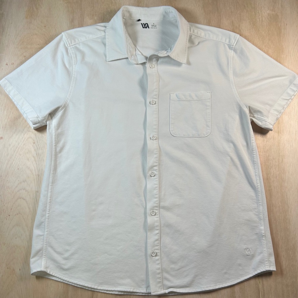 VRST men's Short Sleeve Button Down Shirt White Large Pocket Logo RN104141